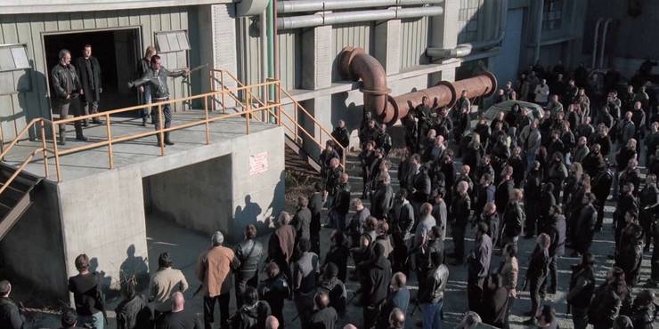 The Walking Dead 5 Reasons Negan Is A Better Leader Than Rick (And 5 Reasons He’s Terrible) The Walking Dead 5 Reasons Negan Is A Better Leader Than Rick (And 5 Reasons He’s Terrible)